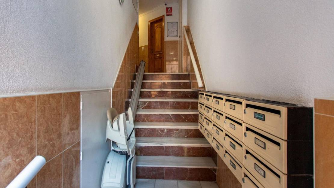 Sale - Apartment - Torrevieja - Playa del Cura