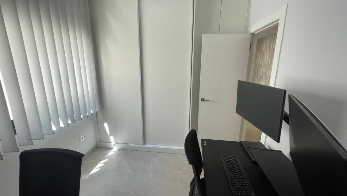Sale - Apartment - Torrevieja - Playa del Cura