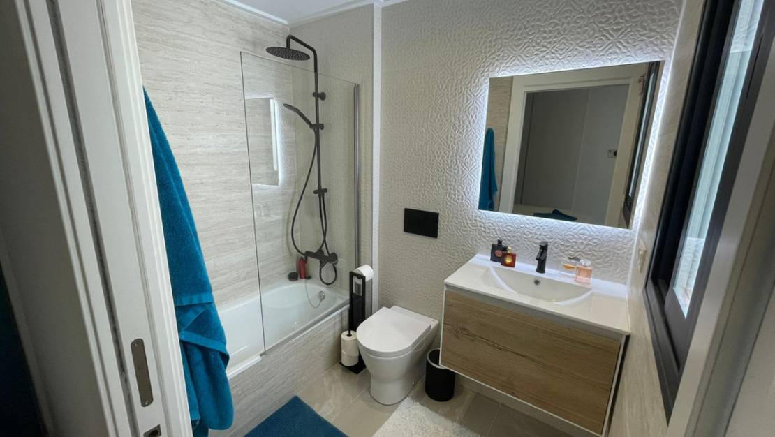 Sale - Apartment - Torrevieja - Playa del Cura