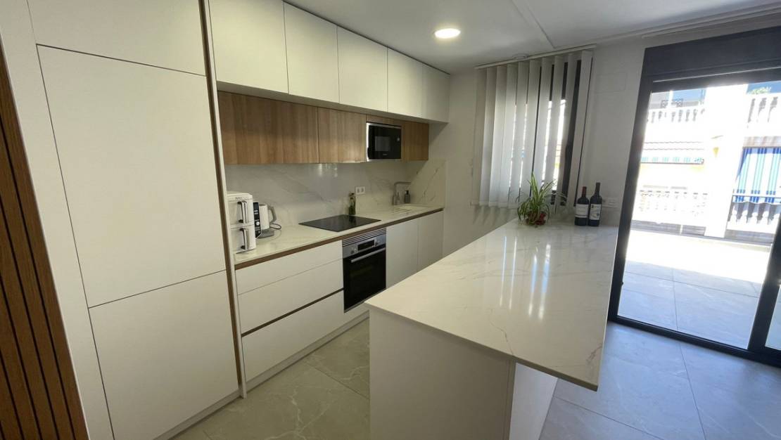 Sale - Apartment - Torrevieja - Playa del Cura