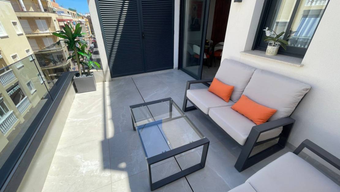 Sale - Apartment - Torrevieja - Playa del Cura