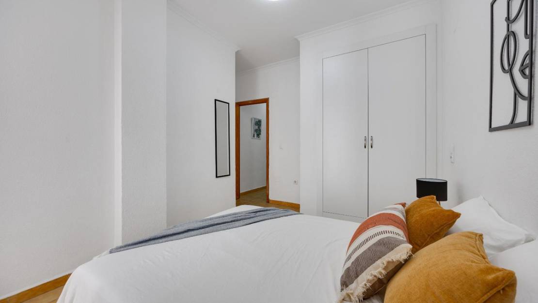 Sale - Apartment - Torrevieja - Playa del Cura