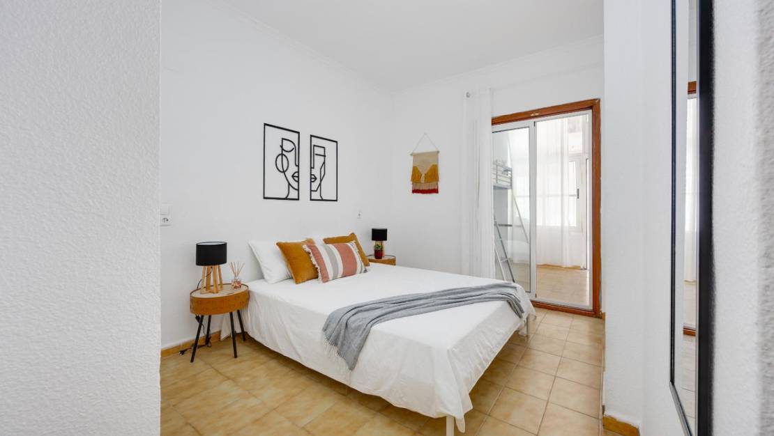 Sale - Apartment - Torrevieja - Playa del Cura