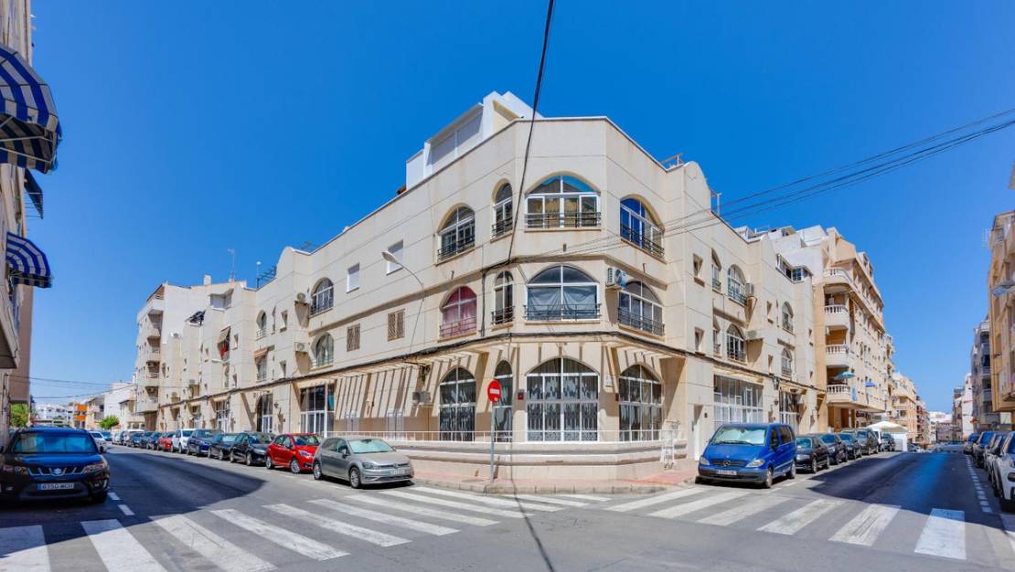 Sale - Apartment - Torrevieja - Playa del Cura