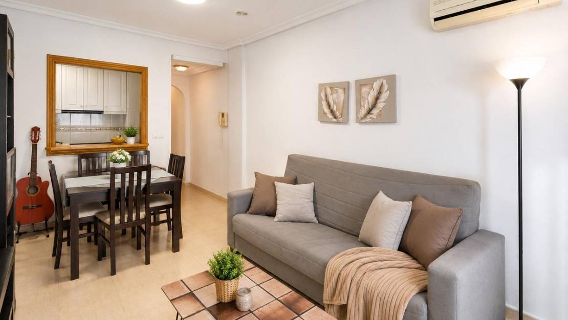 Sale - Apartment - Torrevieja - Playa del Cura