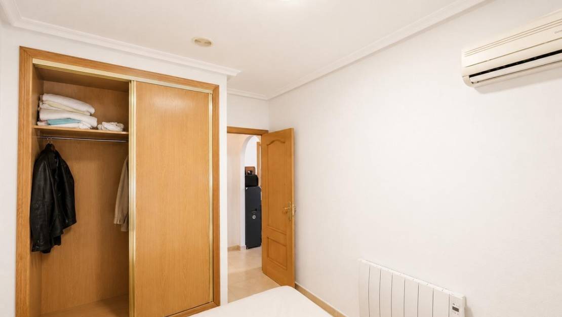 Sale - Apartment - Torrevieja - Playa del Cura