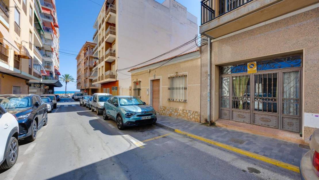 Sale - Apartment - Torrevieja - Playa del Cura