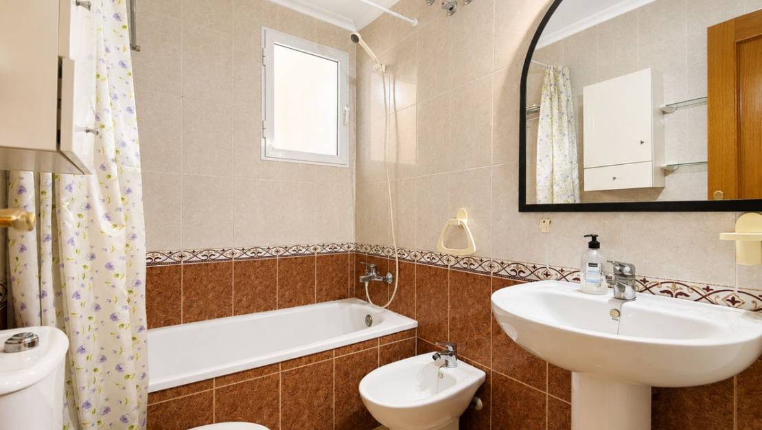 Sale - Apartment - Torrevieja - Playa del Cura