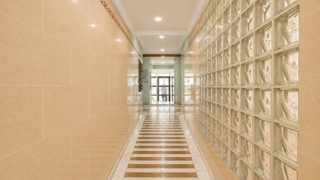 Sale - Apartment - Torrevieja - Playa del Cura