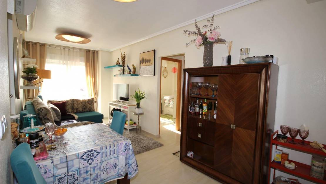 Sale - Apartment - Torrevieja - Playa del Cura