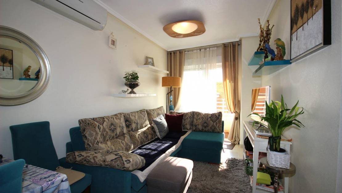 Sale - Apartment - Torrevieja - Playa del Cura