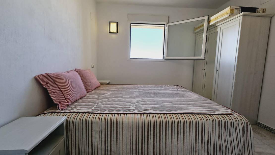 Sale - Apartment - Torrevieja - Playa del Cura