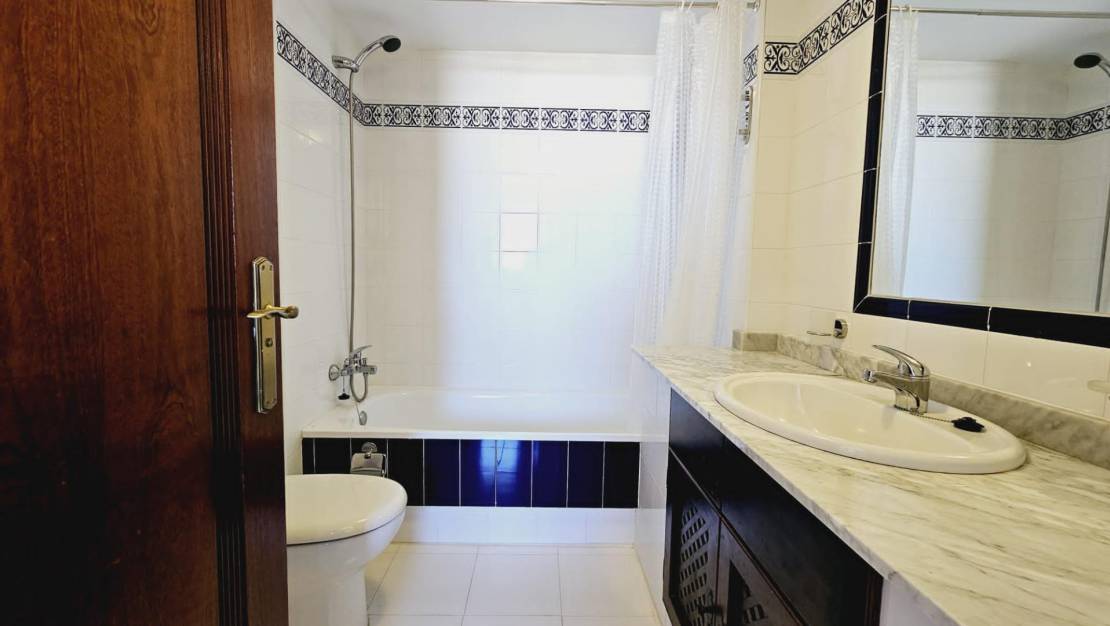 Sale - Apartment - Torrevieja - Playa del Cura