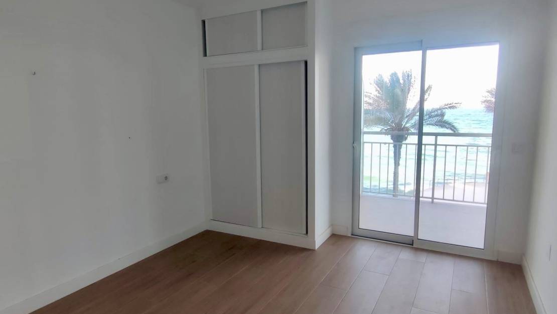 Sale - Apartment - Torrevieja - Playa del Cura