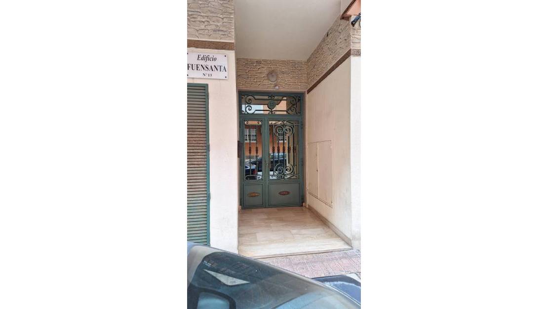 Sale - Apartment - Torrevieja - Playa del Cura