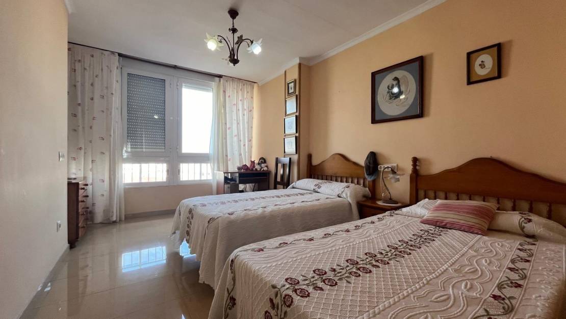 Sale - Apartment - Torrevieja - Playa del Cura