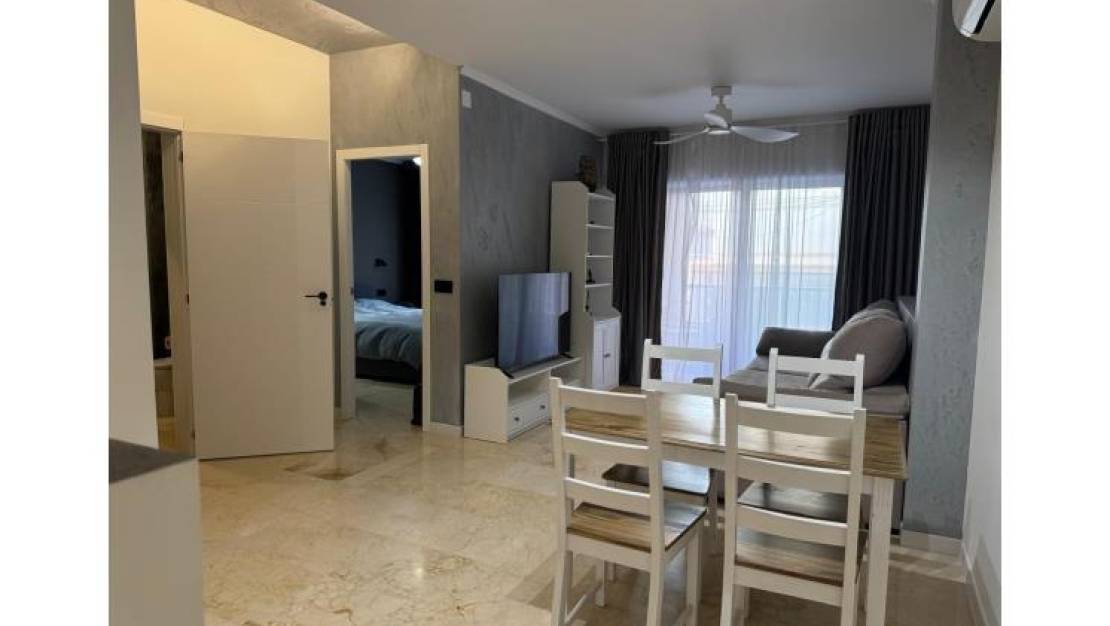 Sale - Apartment - Torrevieja - Playa del Cura