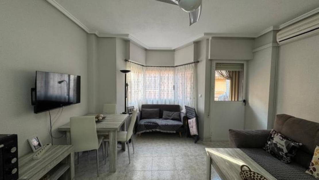 Sale - Apartment - Torrevieja - Playa del Cura