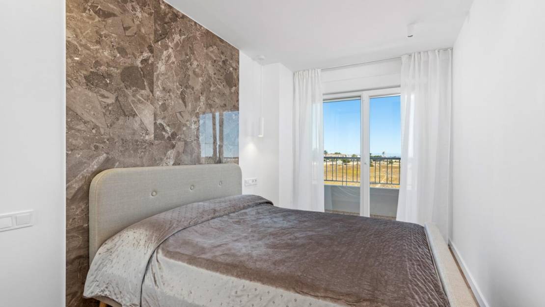Sale - Apartment - Torrevieja - Punta prima