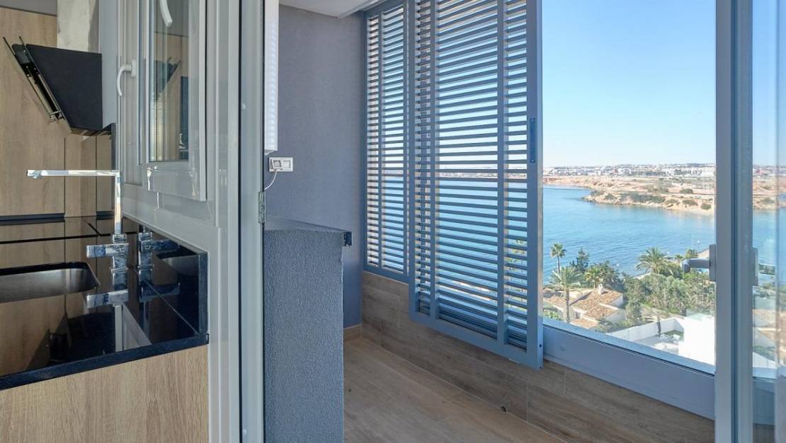 Sale - Apartment - Torrevieja - Punta prima