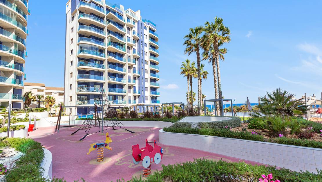 Sale - Apartment - Torrevieja - Punta prima