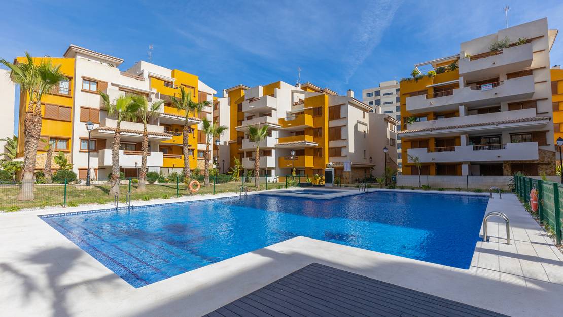 Sale - Apartment - Torrevieja - Punta prima