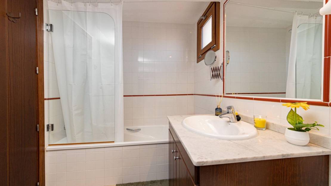 Sale - Apartment - Torrevieja - Punta prima