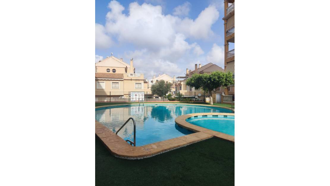 Sale - Apartment - Torrevieja - Torreblanca