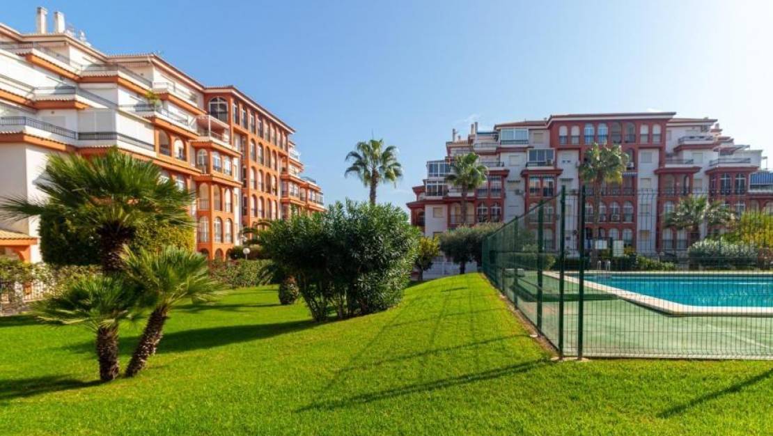 Sale - Apartment - Torrevieja - Torreblanca