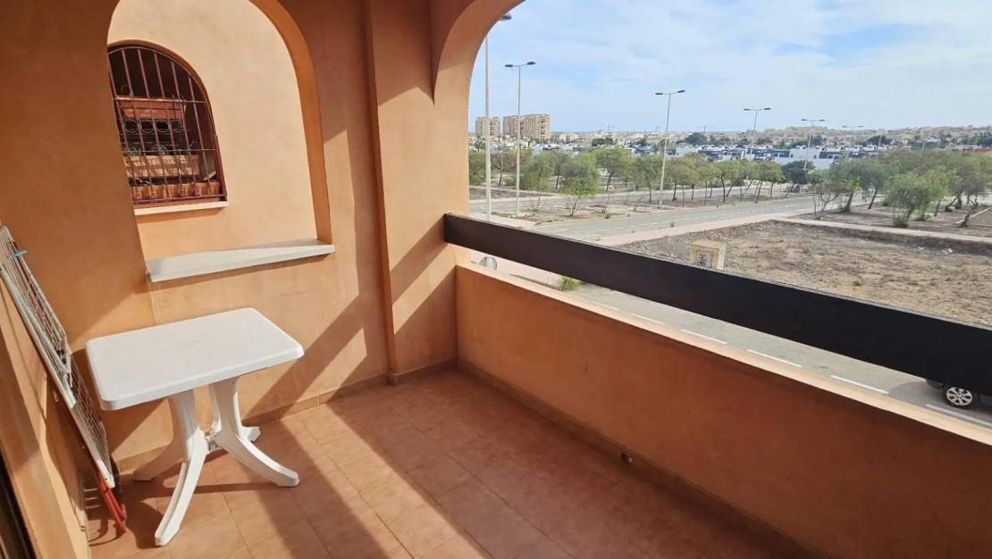 Sale - Apartment - Torrevieja - Torrejón