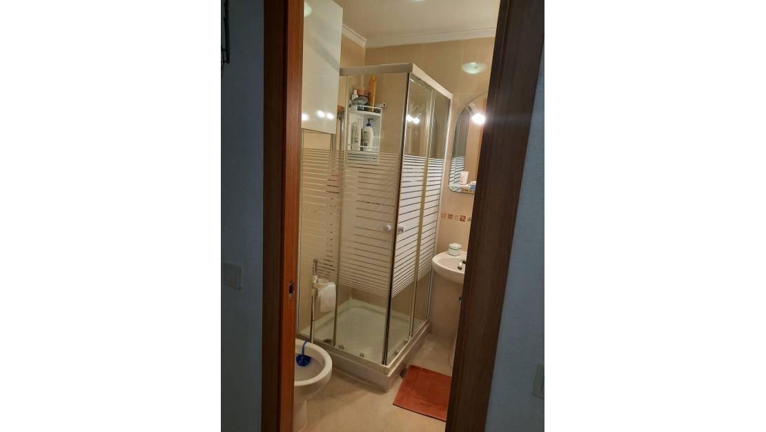 Sale - Apartment - Torrevieja - Torretas