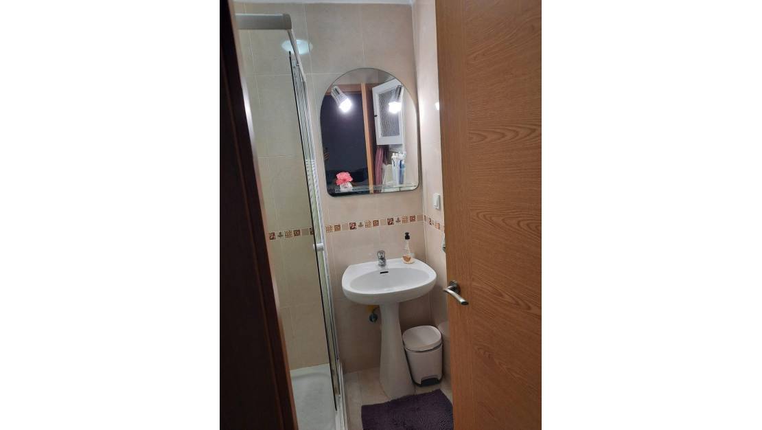 Sale - Apartment - Torrevieja - Torretas