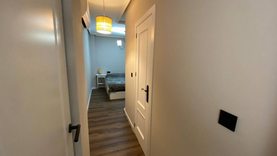 Sale - Apartment - Torrevieja - Torrevieja Centro