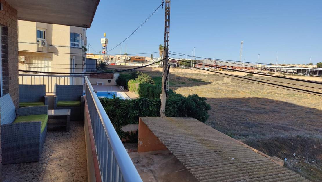 Sale - Apartment - Torrevieja - Torrevieja Centro