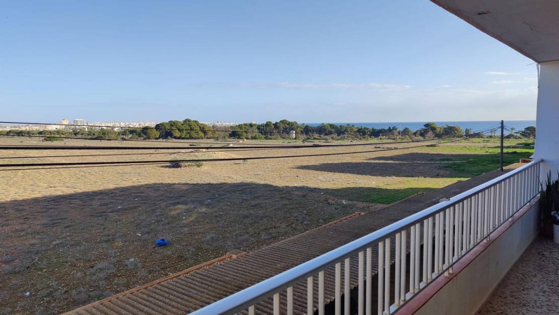 Sale - Apartment - Torrevieja - Torrevieja Centro
