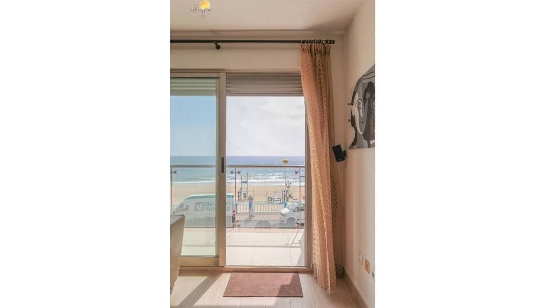 Sale - Apartment - Torrevieja - Torrevieja Centro