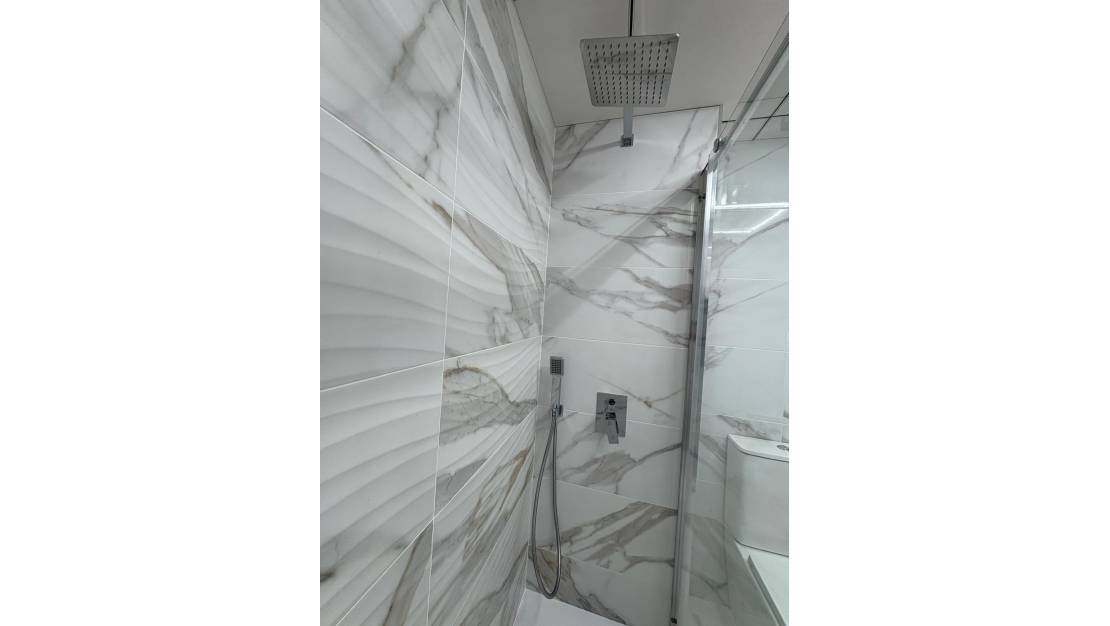 Sale - Apartment - Torrevieja - Torrevieja Centro