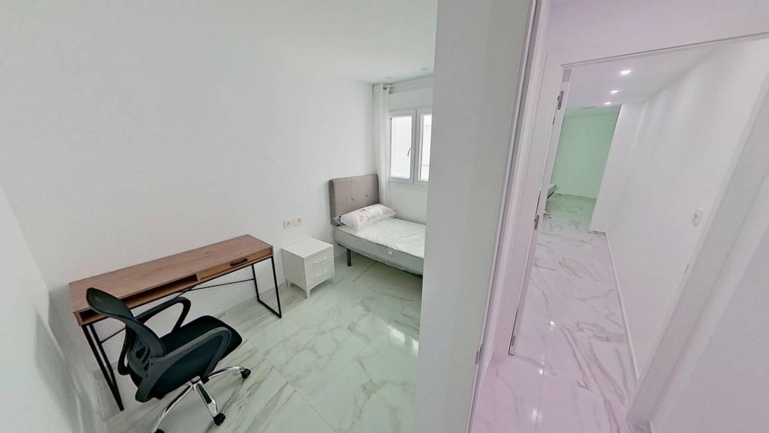 Sale - Apartment - Torrevieja - Torrevieja Centro