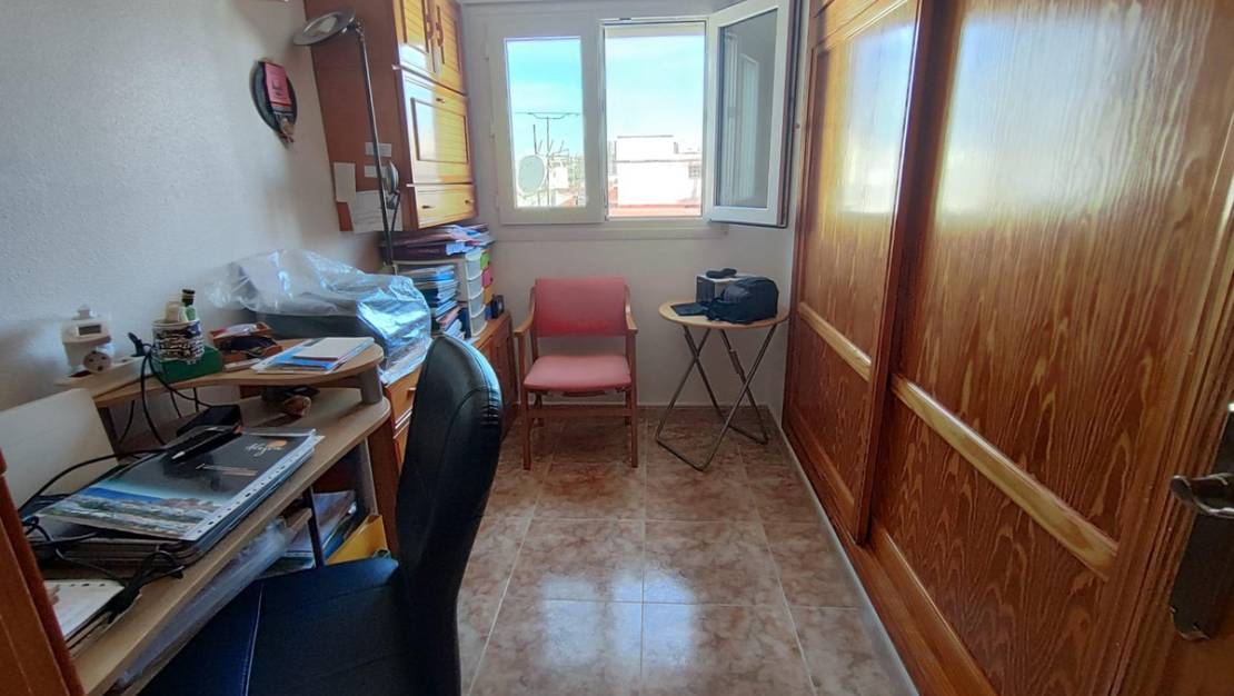Sale - Apartment - Torrevieja - Torrevieja Centro