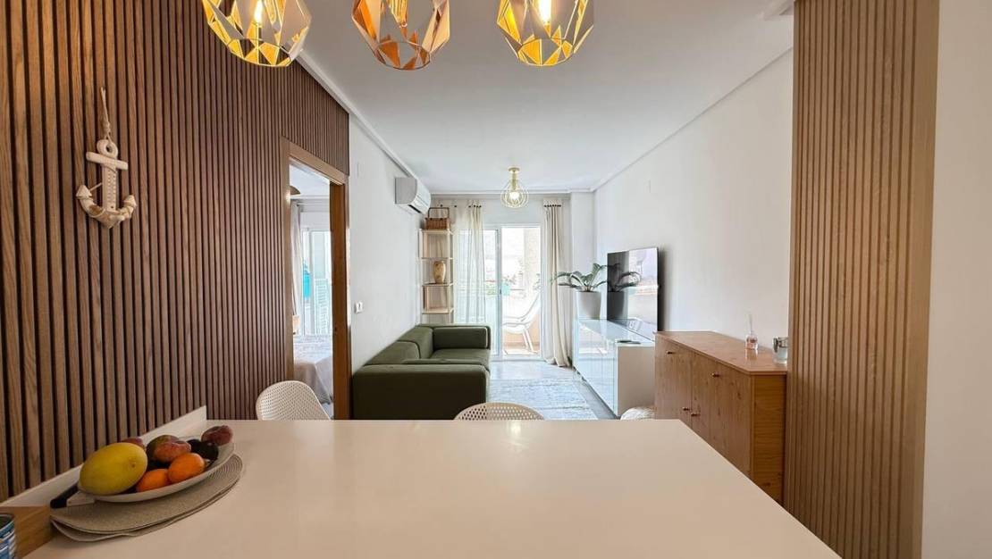 Sale - Apartment - Torrevieja - Torrevieja Centro