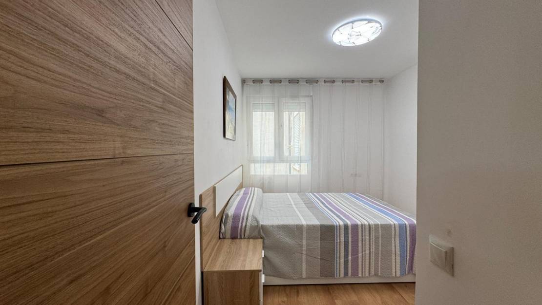 Sale - Apartment - Torrevieja - Torrevieja Centro