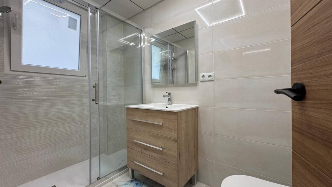 Sale - Apartment - Torrevieja - Torrevieja Centro