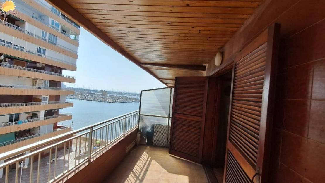 Sale - Apartment - Torrevieja - Torrevieja Centro