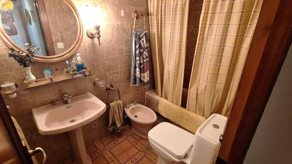 Sale - Apartment - Torrevieja - Torrevieja Centro