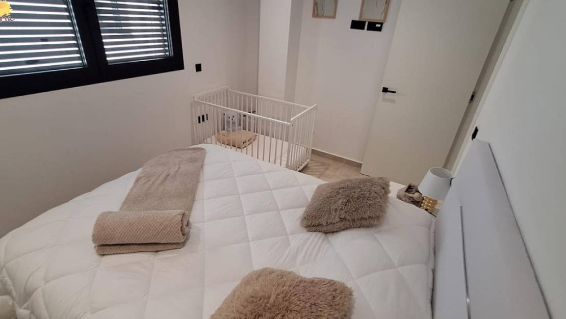 Sale - Apartment - Torrevieja - Torrevieja Centro