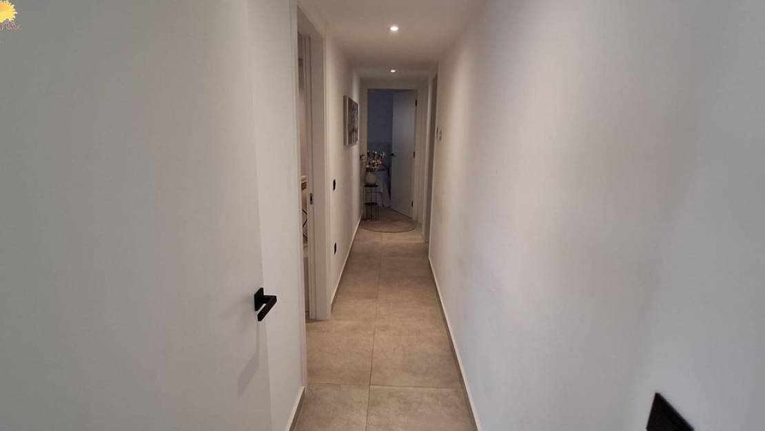 Sale - Apartment - Torrevieja - Torrevieja Centro