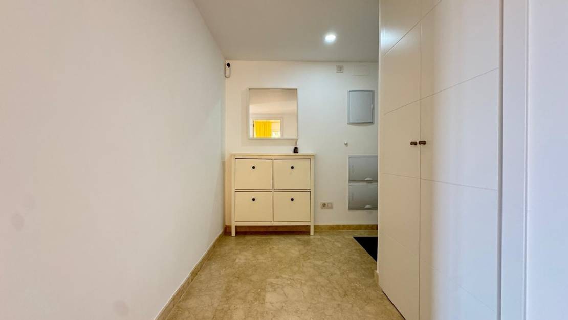 Sale - Apartment - Torrevieja - Torrevieja Centro