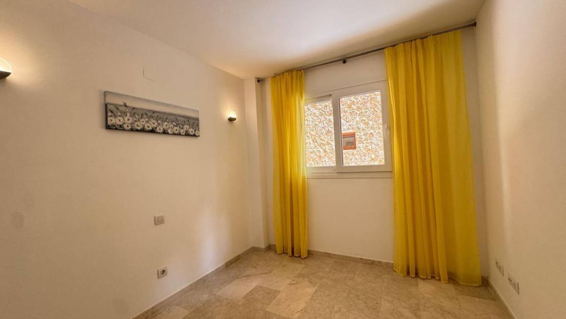 Sale - Apartment - Torrevieja - Torrevieja Centro
