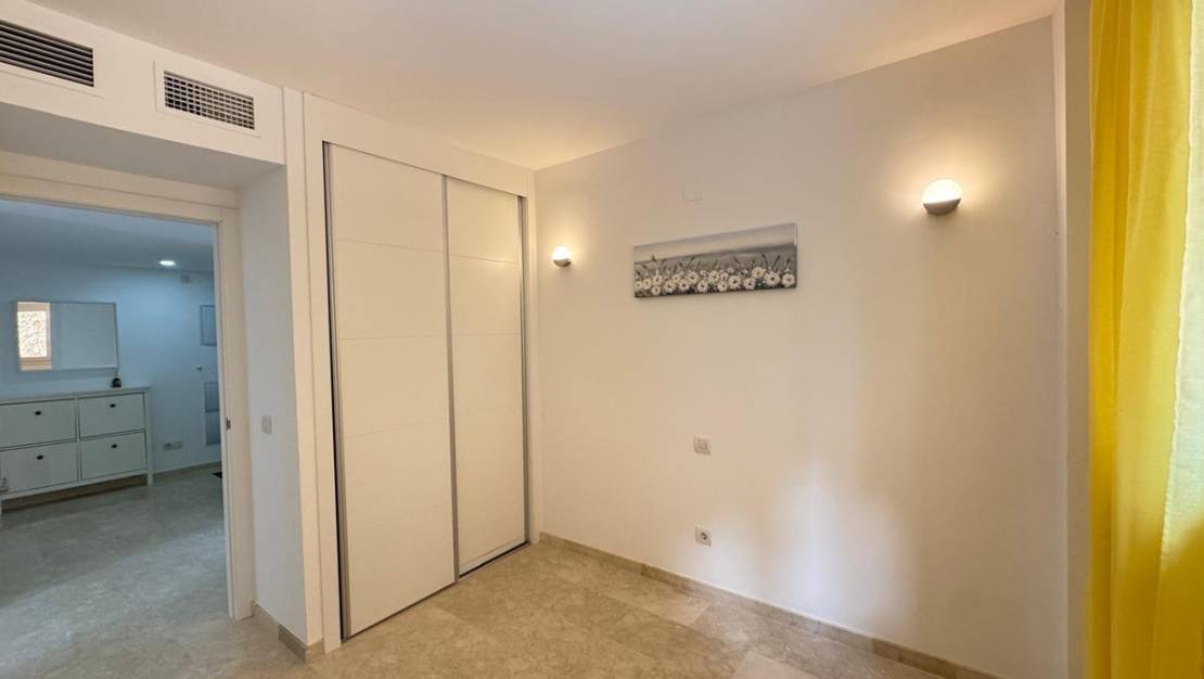 Sale - Apartment - Torrevieja - Torrevieja Centro