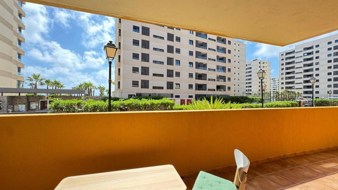 Sale - Apartment - Torrevieja - Torrevieja Centro